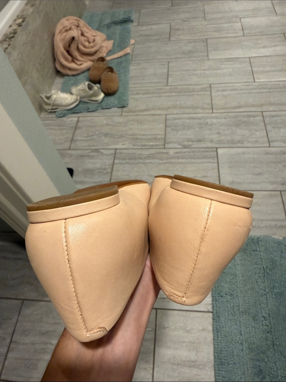 Cole Haan 6.5 Pointed Bow Flats - Picture 10 of 11
